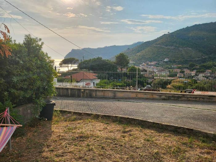 Casa con 6 locali in vendita in Agnone, Montecorice