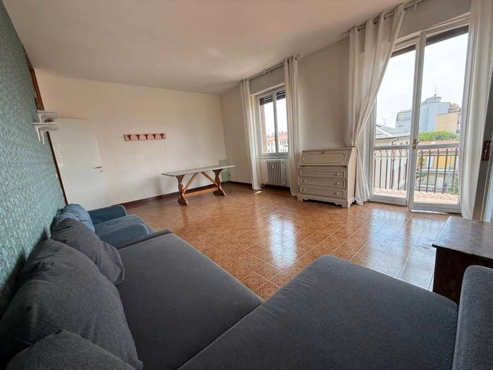Appartamento trilocale in vendita in Via Ettore Brambilla, Centro, Cantù