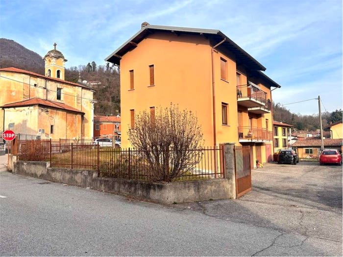 Appartamento bilocale in vendita in via milano, Centro, Cuveglio