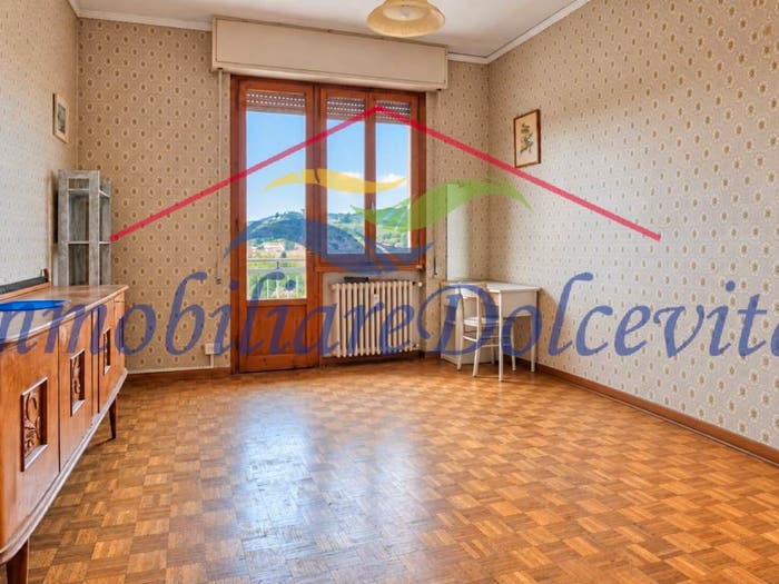 Appartamento quadrilocale in vendita in Via Carlo d'Angiò, Europa, Firenze