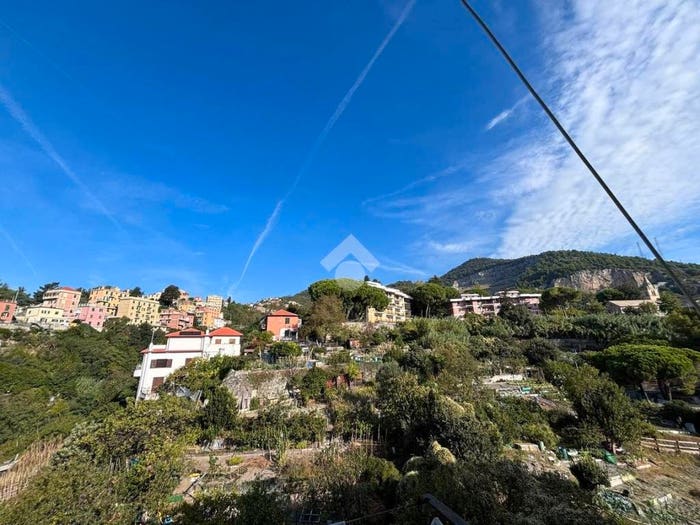 Appartamento trilocale in vendita in Via Santa Maria della Costa, Sestri Ponente, Genova