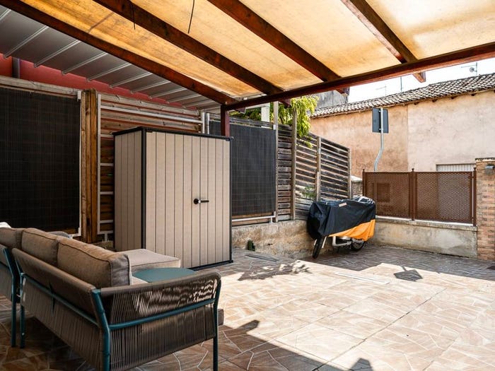 Casa con 6 locali in vendita in Via Mirandola, Centro, Caldiero