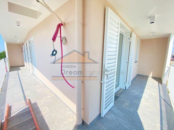 Casa quadrilocale in vendita in Via Arco Sant'Antonio, Parete