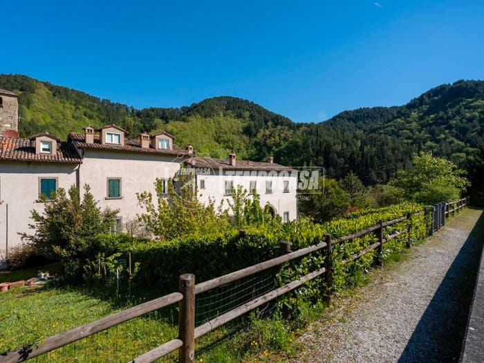 Appartamento trilocale in vendita in Località Parrocchia Badia del Borgo, Marradi