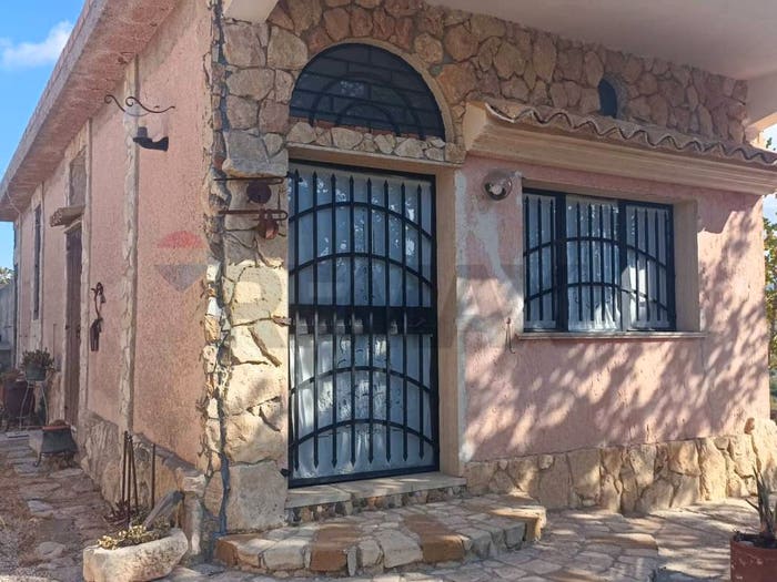 Casa con 6 locali in vendita in contrada morana, Chiaramonte Gulfi