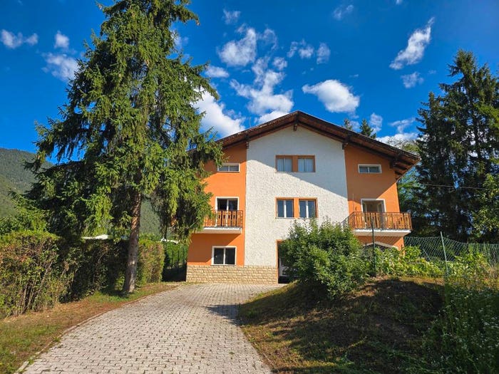 Casa quadrilocale in vendita in Via Santa Maria, Novella