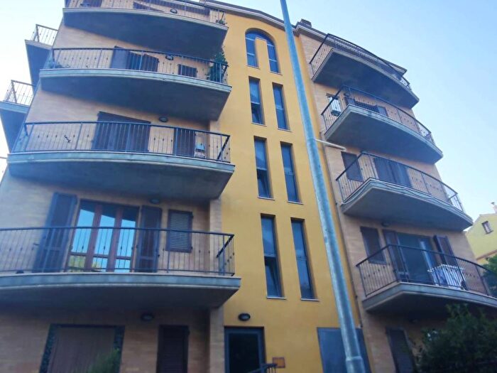 Appartamento quadrilocale in vendita in Via Carlo Alberto Dalla Chiesa, Centro, Sant'Elpidio a Mare