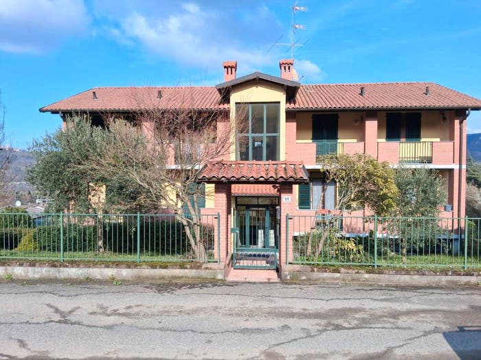 Appartamento bilocale in vendita in Via delle Ortensie, Godiasco Salice Terme