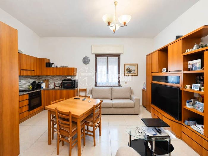 Appartamento trilocale in vendita in Via Treviso, Centro, Muggiò