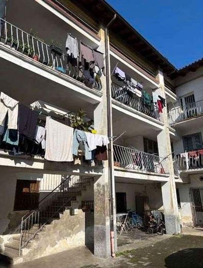 Appartamento trilocale in vendita in Via Sacerdote Parietti, Seriate