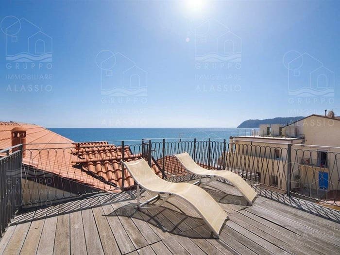 Appartamento trilocale in vendita in Via Vittorio Veneto Alassio SV Italia, Centro, Alassio