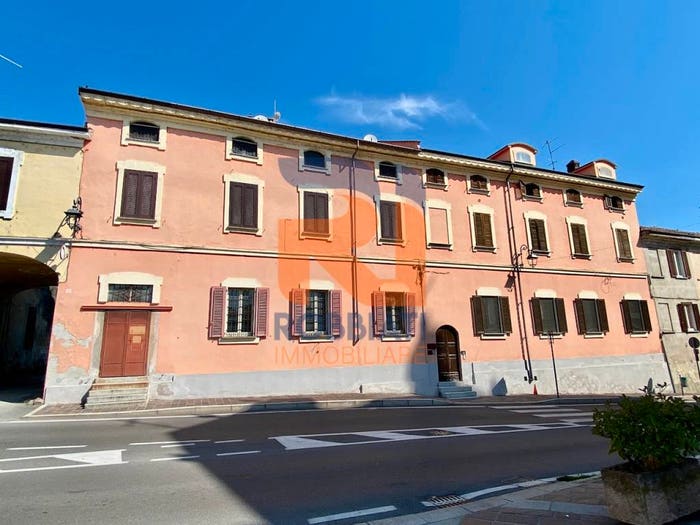 Appartamento trilocale in vendita in VIA GRAMSCI, Centro, Cava Manara