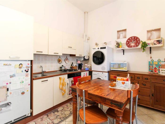Appartamento con 6 locali in vendita in Cecina Centro, Cecina