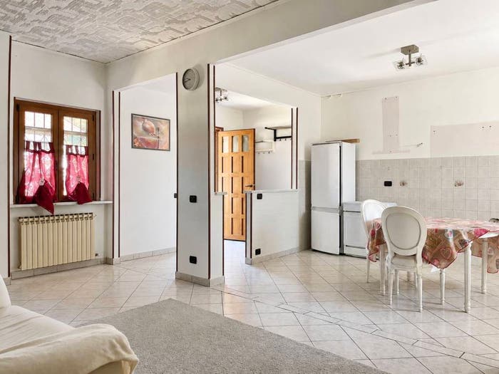 Appartamento quadrilocale in vendita in Via Aldo Balla, Montalto Dora