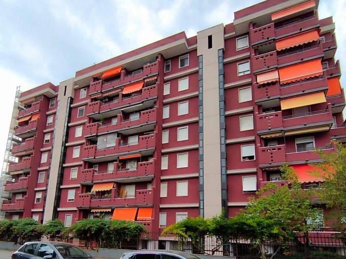 Appartamento quadrilocale in vendita in Via Pietro Colletta, Lodi Brenta, Milano