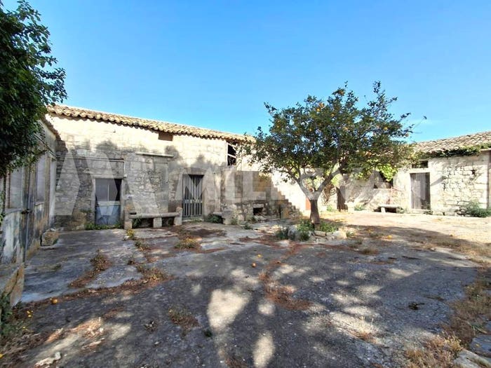 Casa con 6 locali in vendita in Contrada Canizzara, Cannizzara, Modica