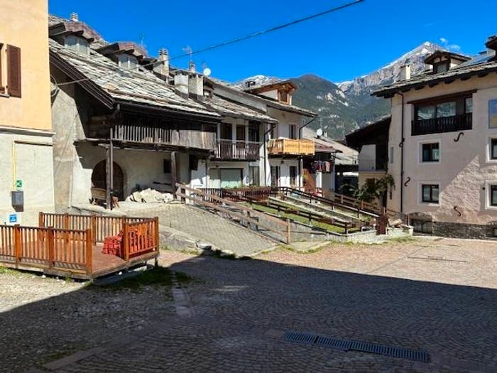 Appartamento bilocale in vendita in PIAZZA FEDERICO MISTRAL, Centro, Oulx