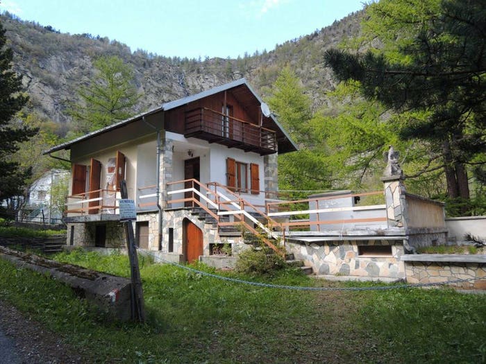 Casa con 6 locali in vendita in Frazione Bar Cenisio, Ar Cenisio, Venaus