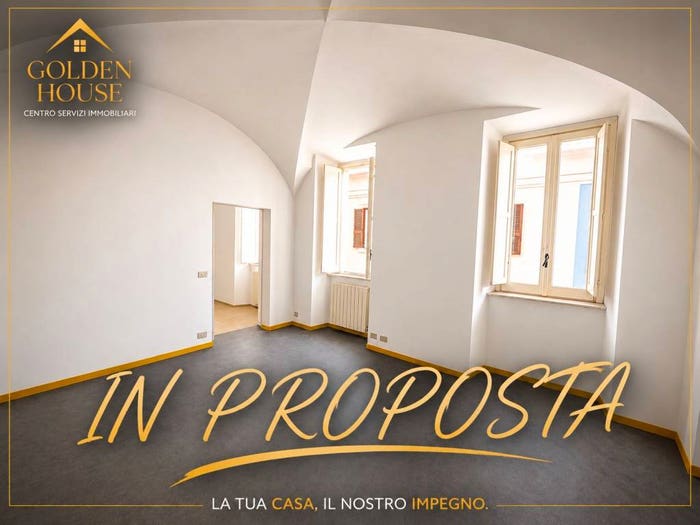 Appartamento trilocale in vendita in Via Vittorio Emanuele II, Centro, Anagni