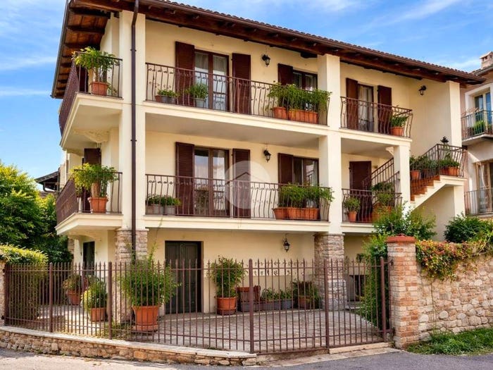 Casa quadrilocale in vendita in Via Cresto, Chiesanuova