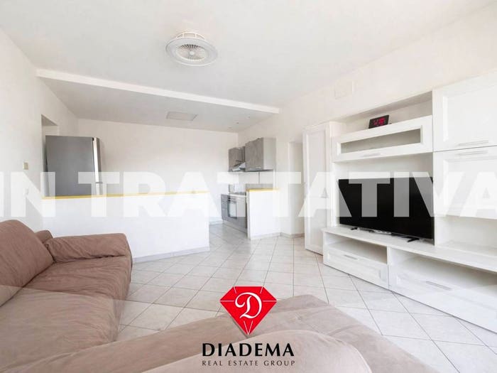 Appartamento trilocale in vendita in Via Roma, Albizzate
