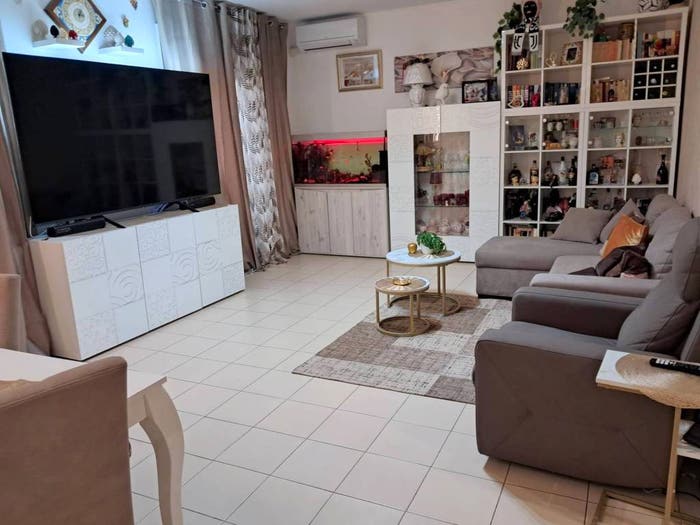 Appartamento con 5 locali in vendita in Via Caltanissetta, Lentini