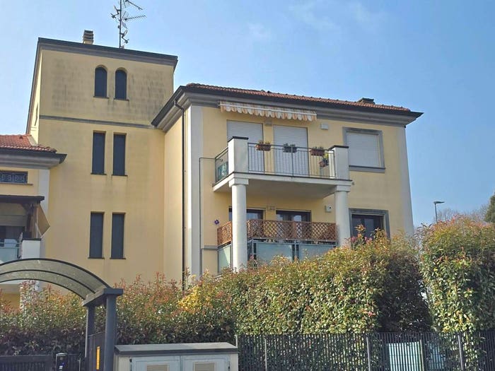 Appartamento trilocale in vendita in Via Il Convoglio, San Prospero, Parma