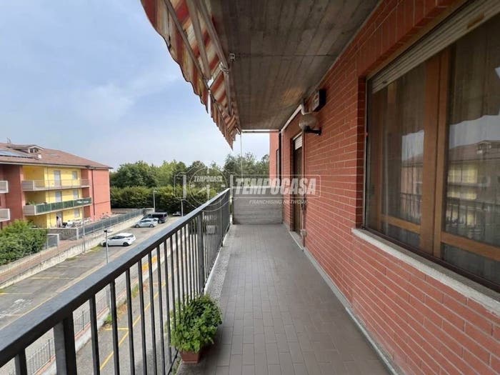 Appartamento con 5 locali in vendita in Via Nuova Costa, Centro, Ovada