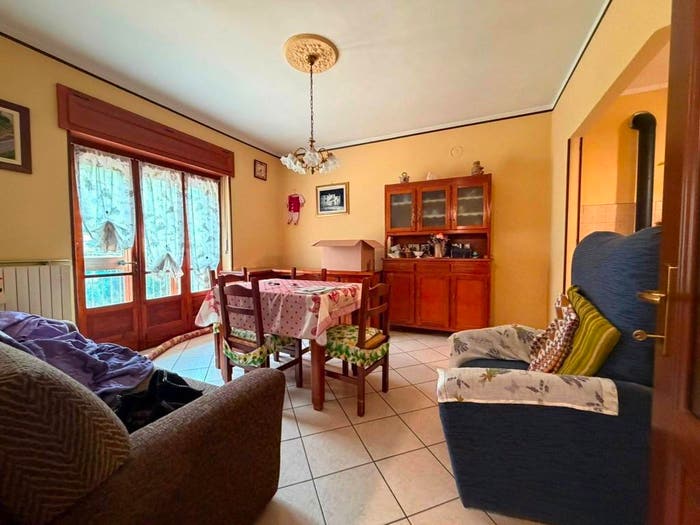 Appartamento quadrilocale in vendita in Via Carlo Alberto, Pomaretto