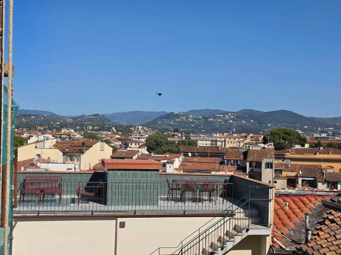 Casa con 6 locali in vendita in Via Solferino, Borgo Ognissanti Il Prato, Firenze