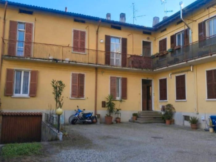 Casa quadrilocale in vendita in Via Fra' Galdino, Pescarenico, Lecco