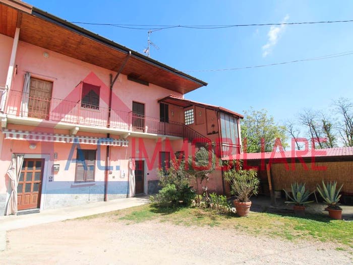 Casa trilocale in vendita in Via San Gaudenzio e Biagio, Crugnola, Mornago