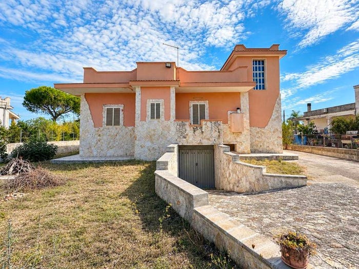 Casa con 5 locali in vendita in VIA PALME, Leporano Marina, Leporano