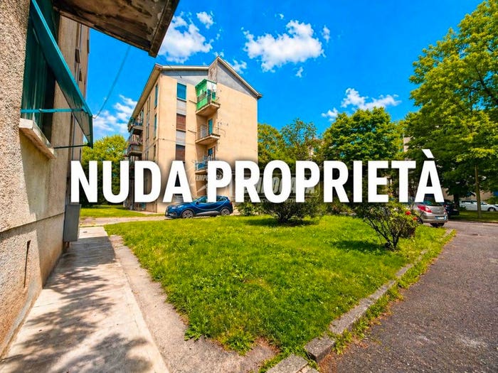 Appartamento bilocale in vendita in Via Lussingrande, Casazza, Brescia