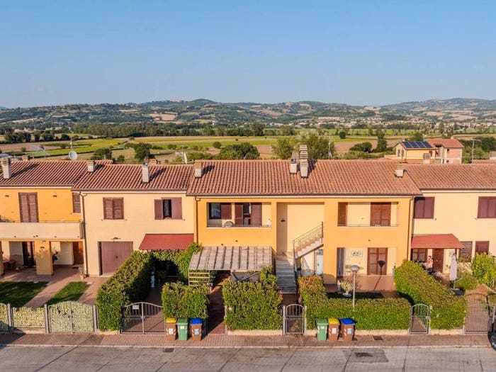 Casa con 5 locali in vendita in Via Poggio Cammello, Fratta Todina