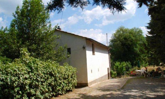 Casa con 5 locali in vendita in Panicale