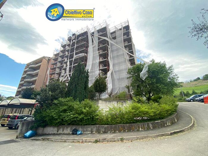 Appartamento quadrilocale in vendita in via pilotti, Teramo