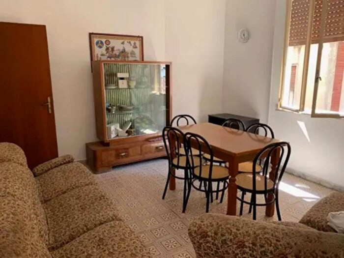 Appartamento quadrilocale in vendita in via Pitagora, Centro, Palmi