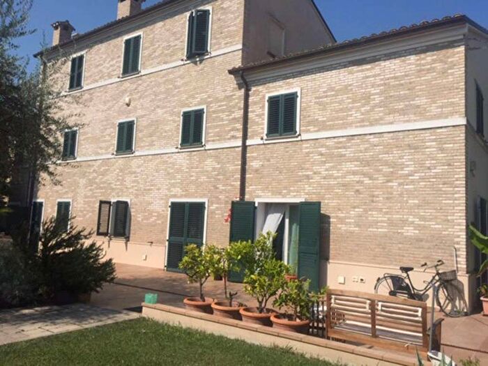 Casa con 6 locali in vendita in via bruno venturini, San Cristoforo Coop, Fano