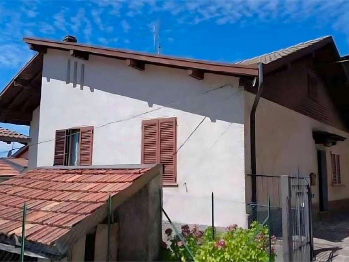 Casa con 5 locali in vendita in Via Trieste, Ponna Superiore, Ponna