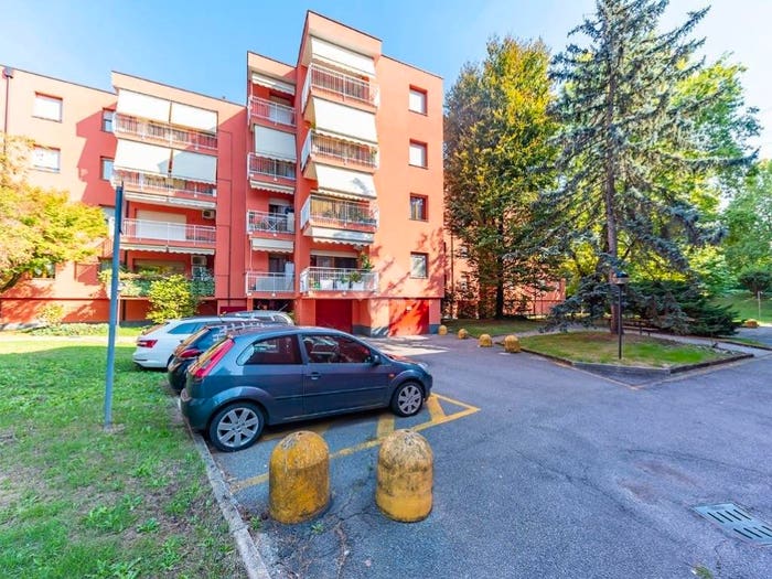 Appartamento trilocale in vendita in Via Matteotti, Centro, Arese