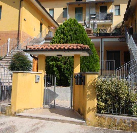 Appartamento quadrilocale in vendita in Via C Colombo, Acqualagna