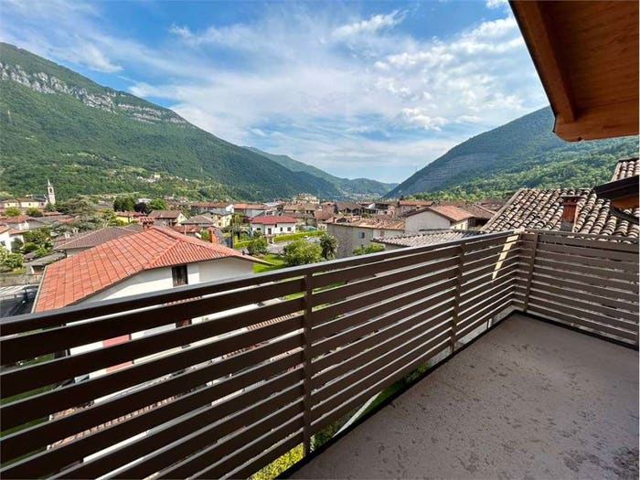 Appartamento quadrilocale in vendita in via torre, Casazza