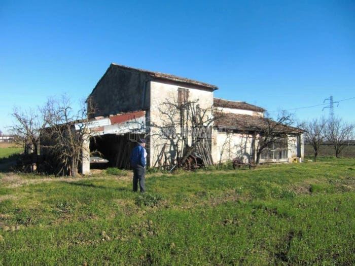Casa con 5 locali in vendita in Via Maccanone, Diegaro, Cesena
