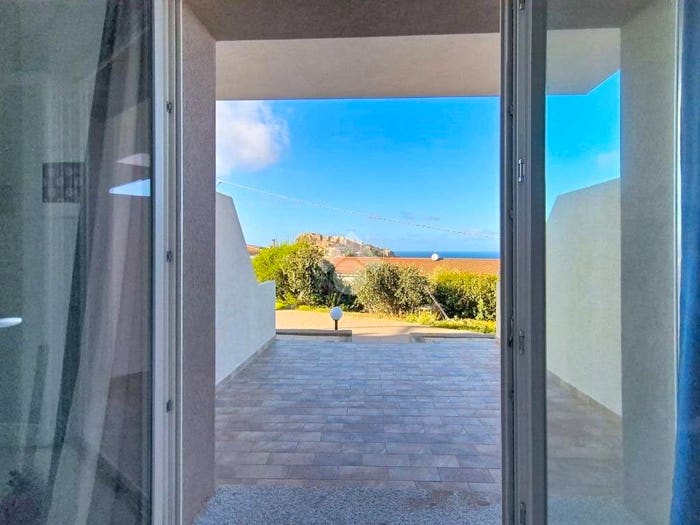 Appartamento trilocale in vendita in Via Li Russi, Castelsardo