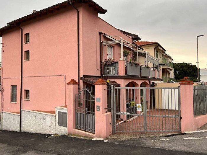 Appartamento quadrilocale in vendita in Via Dei Gazzi, Centro, Loano