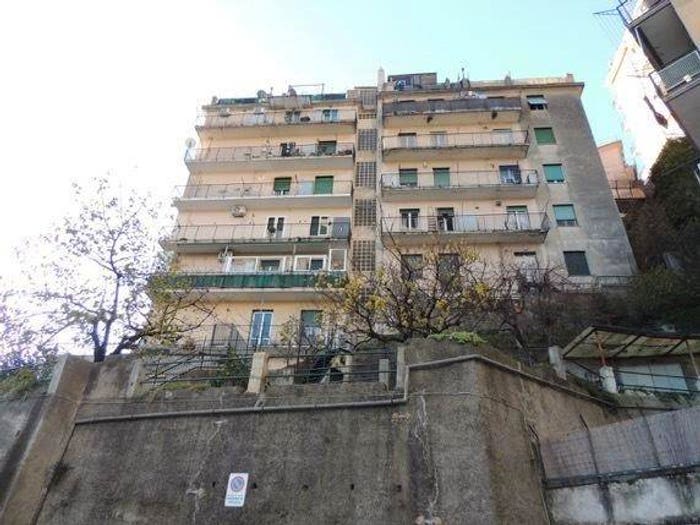 Appartamento quadrilocale in vendita in Via Delle Gavette a, Molassana, Genova