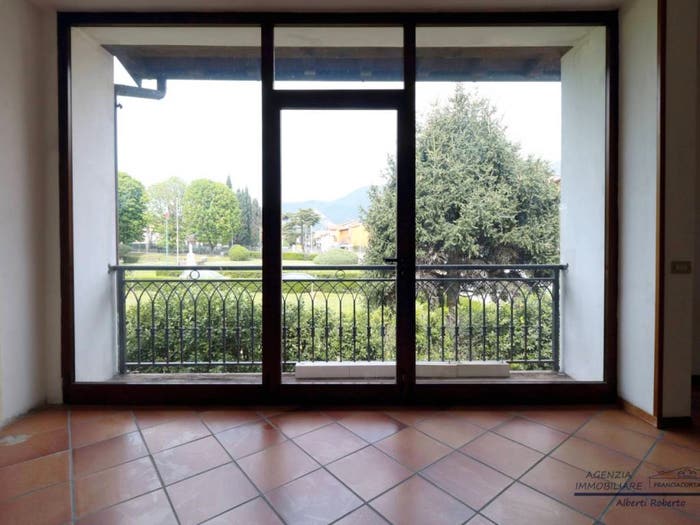 Appartamento trilocale in vendita in Via Risorgimento, Clusane, Iseo