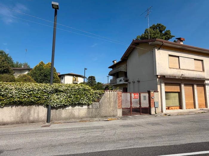 Casa quadrilocale in vendita in Piazza Roma, Fogliano, Fogliano Redipuglia