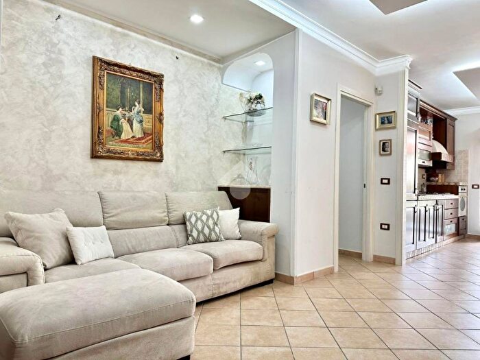 Appartamento trilocale in vendita in Via nievo, Madonna delle Grazie, Giugliano in Campania